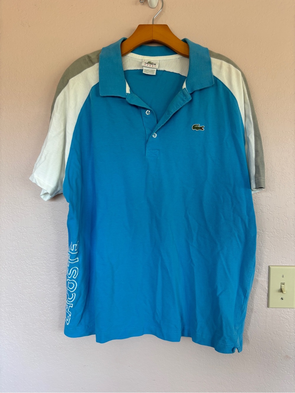 Lacoste Men's Bright Turquoise Polo with White and Gray Raglan Sleeves size 7